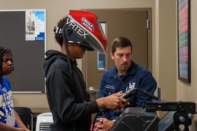 attachment image-LIT Hosts 2025 Pathways to Industry Summer Camp Sponsored by Entergy and Quanta Services 